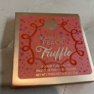 BH Vanilla Truffle Blush Palette